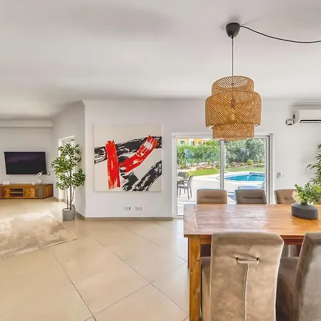 Casa Larissa Villa