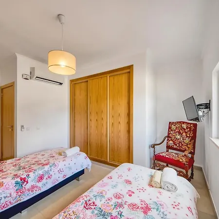 Villa Casa Larissa *
